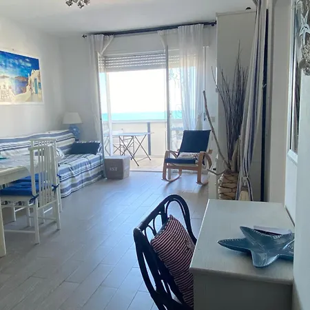 Attico Vista Mare Apartman