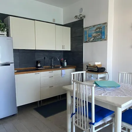 Attico Vista Mare Appartamento *